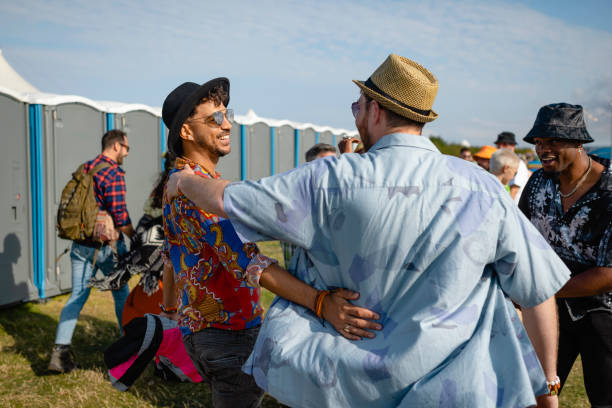 Best Portable restroom trailer rental  in Lynn, IN